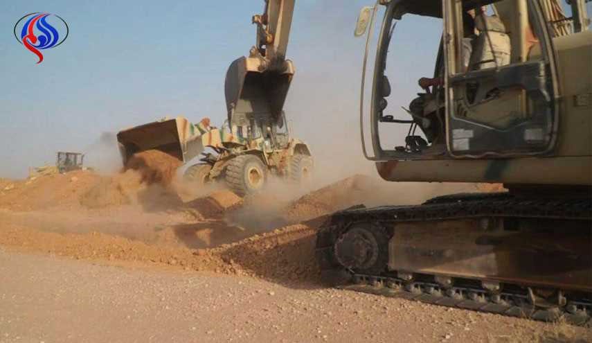 الحشد ينشئ أكبر ساتر ترابي لتأمين الفرات الاوسط والطريق الدولي