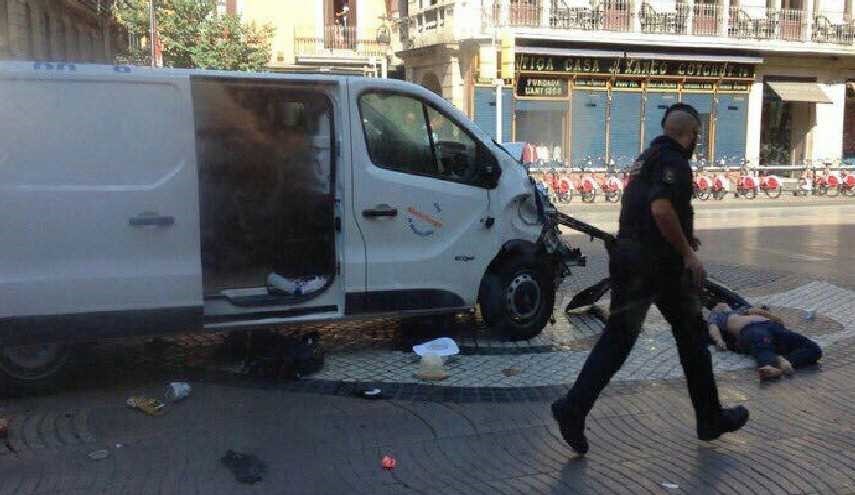 13 قتيلا وعشرات الجرحى في حادث دهس 