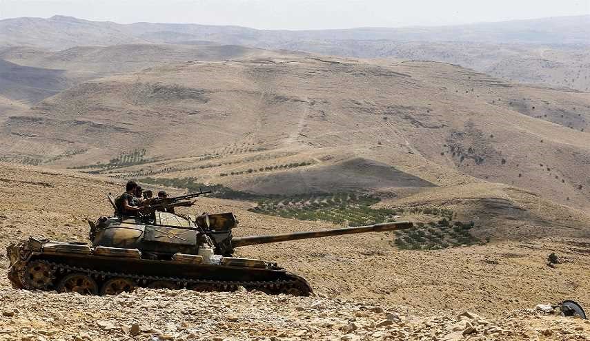 الجيش اللبناني يستأنف قصف مواقع الارهابيين في جرود رأس بعلبك
