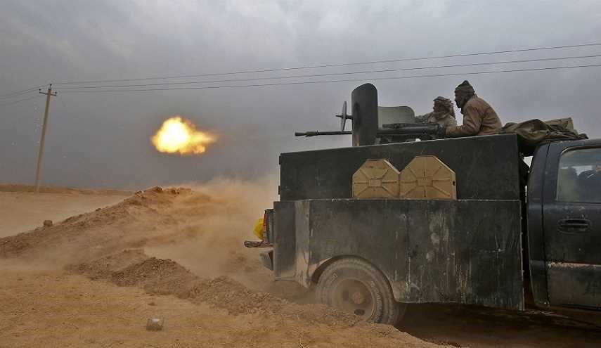 الحشد الشعبي يدك مواقع مهمة لداعش قبيل اقتحام تلعفر