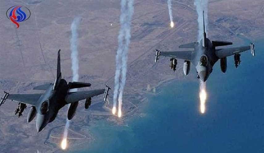 إستشهاد وإصابة 25 مدنيا بغارتين لطيران العدوان على اليمن