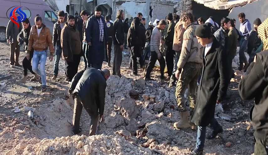 إصابة أربعة اشخاص بانفجار عبوة من مخلفات 