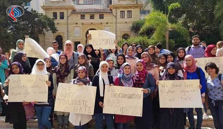 جدل في لبنان بعد تهجّم أستاذ في الجامعة الأمريكية على طالبة محجبة