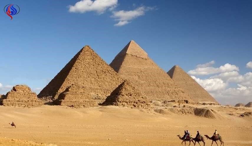 وأخيراً كُشف السر.. هكذا تم بناء الاهرامات!