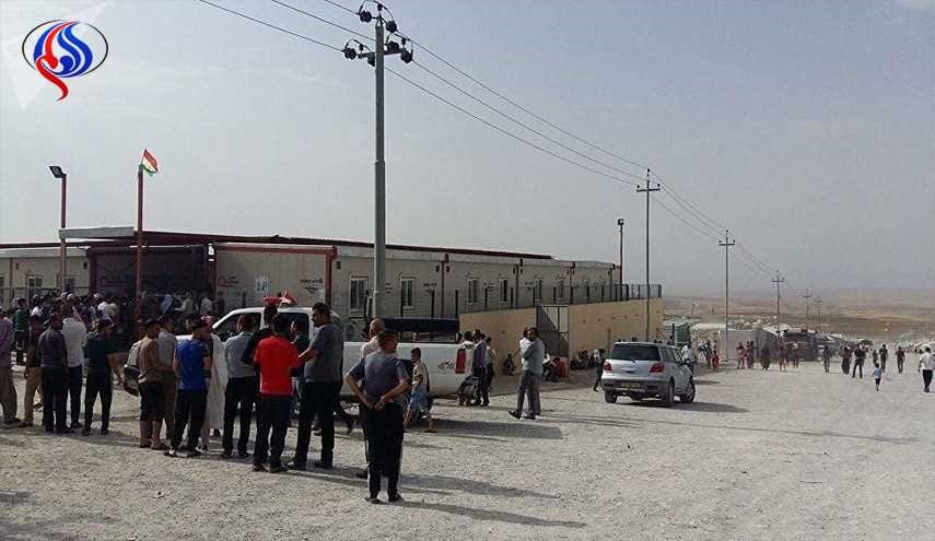 إجبار النازحين تحت التهديد على التصويت 