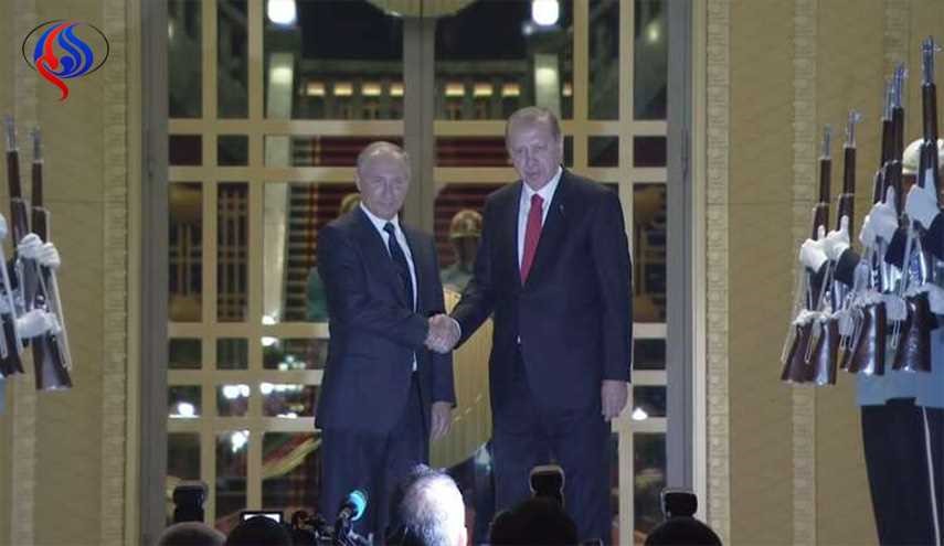 أردوغان يستقبل بوتين في القصر الرئاسي بأنقرة