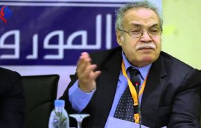 استاذ مصري: 