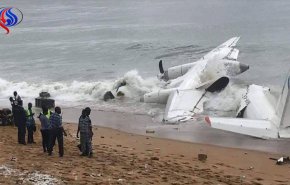 مقتل 4 أشخاص بتحطم طائرة في ساحل العاج
