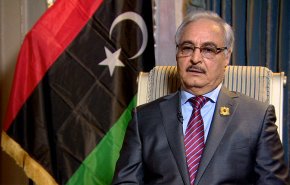 حفتر يلوح بوجود بدائل أخرى في ليبيا
