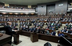 برلمان تركيا يمدد حالة الطوارئ 3 أشهر أخرى