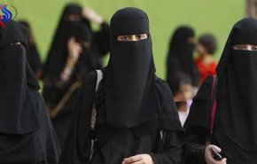 السماح للسعوديات بالعمل في مجال المستلزمات النسائية فقط