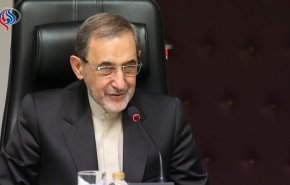 ولايتي: لا يحق لأحد أن يتدخل في شؤوننا الدفاعية