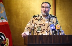 قائد عسكري: لاجدوى من الحظر على ايران والدليل صواريخ بمدى 2000 كم 