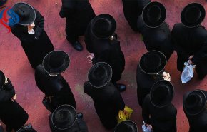 300 حاخام يطالبون بوقف بيع الأسلحة الصهیونیة إلى ميانمار