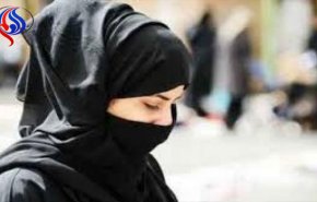 فتاة تستنجد بشرطة دبي لإنقاذها من والديها