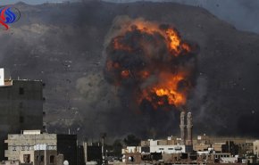 شهداء وجرحى جراء غارة للطيران السعودي على سوق شعبي بصعدة 
