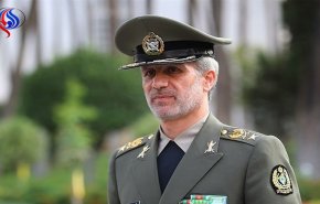 هذا ما أكد عليه وزيرا الدفاع الايراني والعراقي هاتفياً..