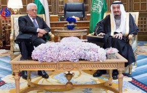 محمود عباس يلتقي الملك السعودي