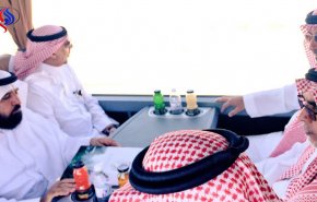 بالصورة... العثور على رسالة غريبة بخط يد أحد ضحايا طائرة الأمير بن مقرن