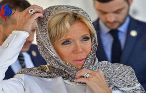بالصور .. ماكرون بالحجاب!