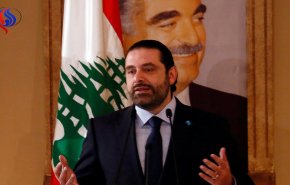 بالصورة... الحريري يشعل مواقع التواصل بعد ما فعله عند مشاهدته السفير الايراني في بیروت