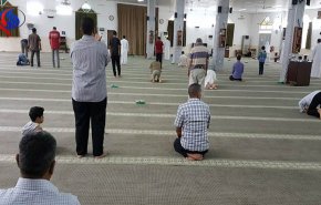 منع إقامة أكبر 
