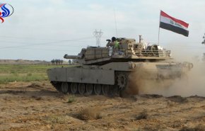 شاهد.. كيف تصطاد دبابة عراقية سيارة مفخخة لـ