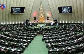 النواب الايرانيون يدينون خطوة ترامب الاخيرة حول القدس