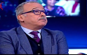  كاتب لبناني للحكام العرب: “القدس لن تعود إلا على أنقاض عروشكم يا عرب الردة والانحطاط”