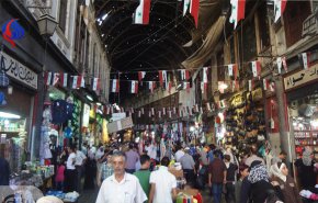بشرى للسوريين.. تحسن مقبل للاقتصاد السوري وأسباب انخفاض الدولار