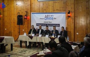 قيادات فلسطينية تناقش 