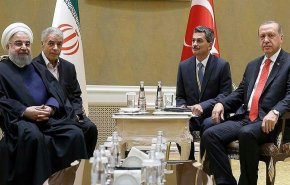 روحاني يلتقي اردوغان على هامش قمة اسطنبول