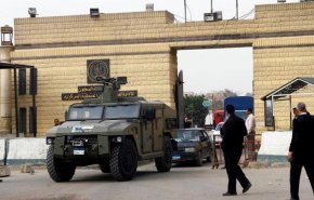 كيف تحوّلت سجون مصر إلى أرض خصبة لاعتناق الفكر المتطرف؟! 