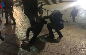26 إصابة و6 معتقلين في قمع الاحتلال اعتصام باب العامود بالقدس