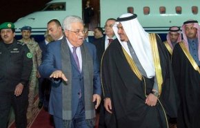 عباس يصل السعودية  في زيارة رسمية
