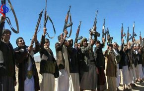 بالصور...وقفة قبلية مسلحة لأبناء مديرية خارف بمحافظة عمران باليمن 