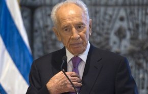 بالصورة.. شمعون بيريز طلب الحصول على الجنسية الفلسطينية أيام الانتداب