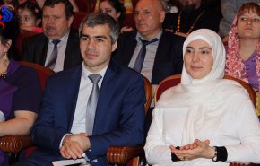 أول مسلمة محجبة تنافس بوتين على رئاسة روسيا +صورة