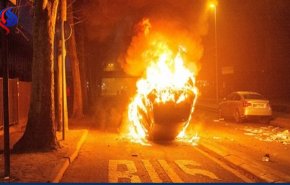 ألف سيارة جرى إحراقها في فرنسا ليلة رأس السنة