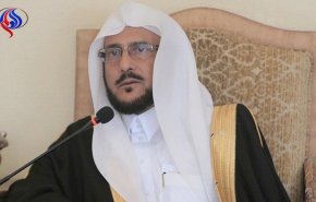 شاهد.. مستشار الملك سلمان يدعو للزهد ويشتري أرضا بـ 218 مليون ريال!