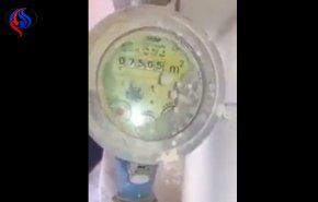 شاهد.. هكذا تسرق الحكومة السعودية المواطنين في وضح النهار..!