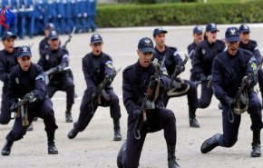 الجزائر توافق على تدريب فريق من الشرطة التونسية

