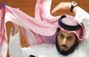 مغاربة ردا على وزيرسعودي: “كلب ينبح متعود على الفسق والدعارة”