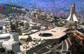 غينيا تستدعي سفيرها لدى الجزائر