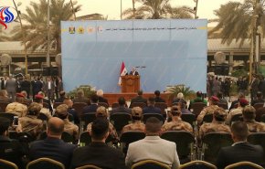بالصور.. العبادي يحتفل بعيد النصر في كربلاء المقدسة