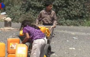شاهد بالفيديو: هذا ما يتربص بملايين اطفال اليمن.. 