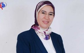 اختراق حساب وزيرة مغربية تستجدي رصيداً لشحن الهاتف!
