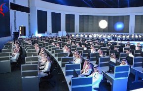 شاهد..تقرير لـ”BBC” يفضح عمل الذباب الإلكتروني في السعودية