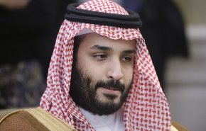 بن سلمان.. يزعم مكافحة الفساد ويزيد مخصصات بعض الأمراء 50%!