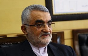 بروجردي يدعو المجتمع الدولي للاهتمام الجاد باوضاع الشعب اليمني